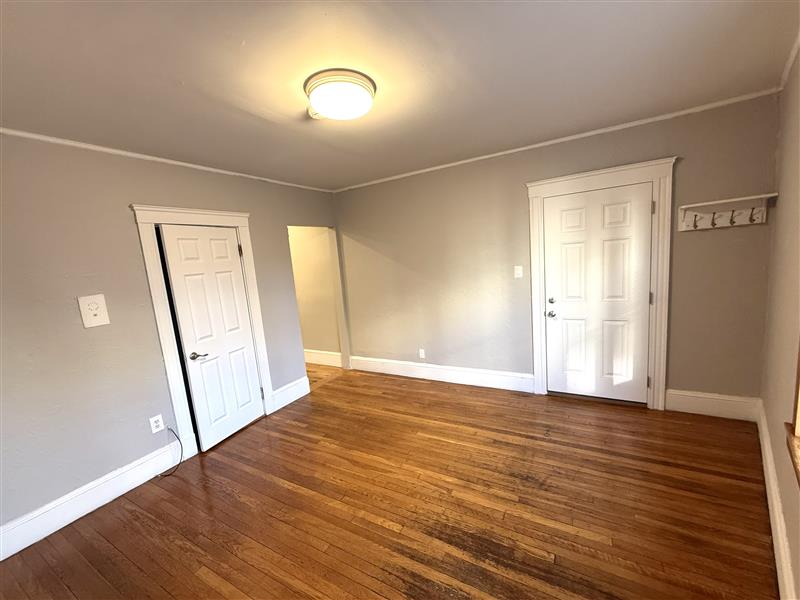 apartment picture