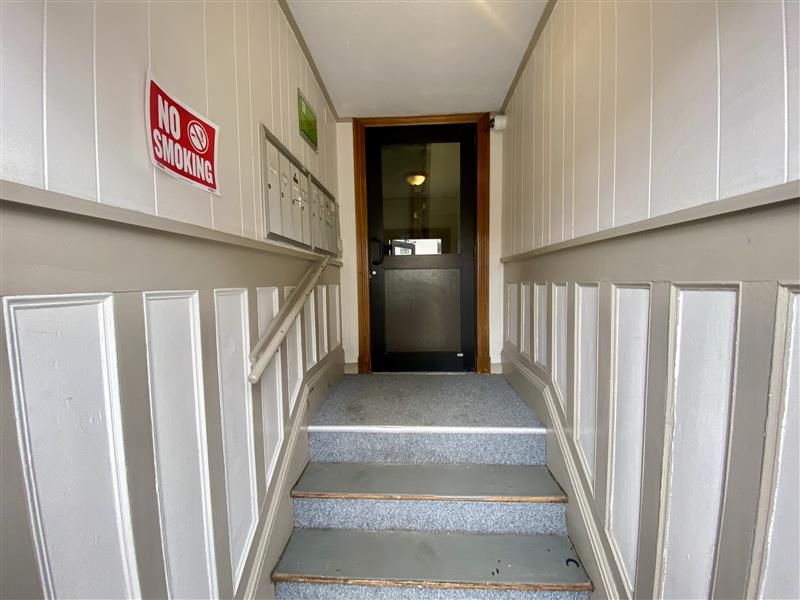 apartment picture
