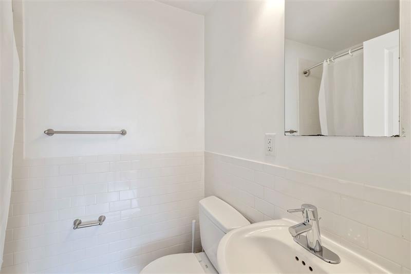 apartment picture