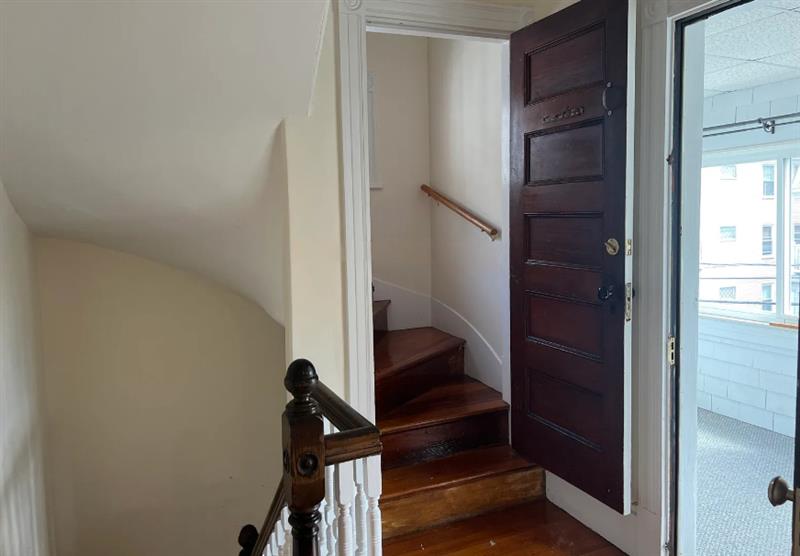 apartment picture