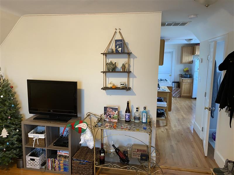 apartment picture