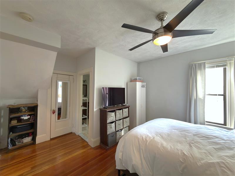 apartment picture