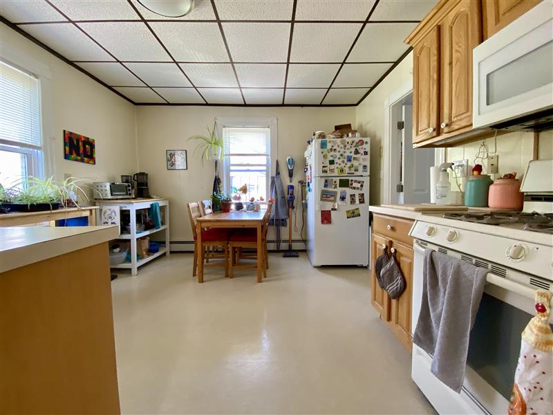 apartment picture