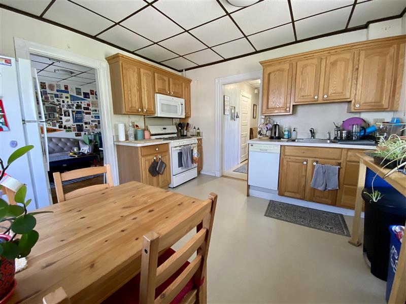 apartment picture