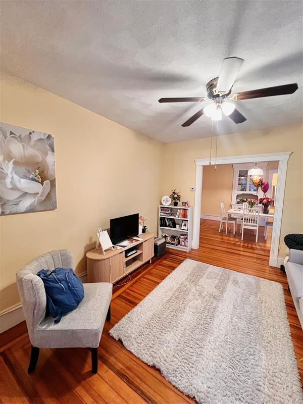 apartment picture