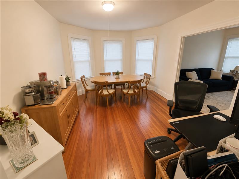 apartment picture