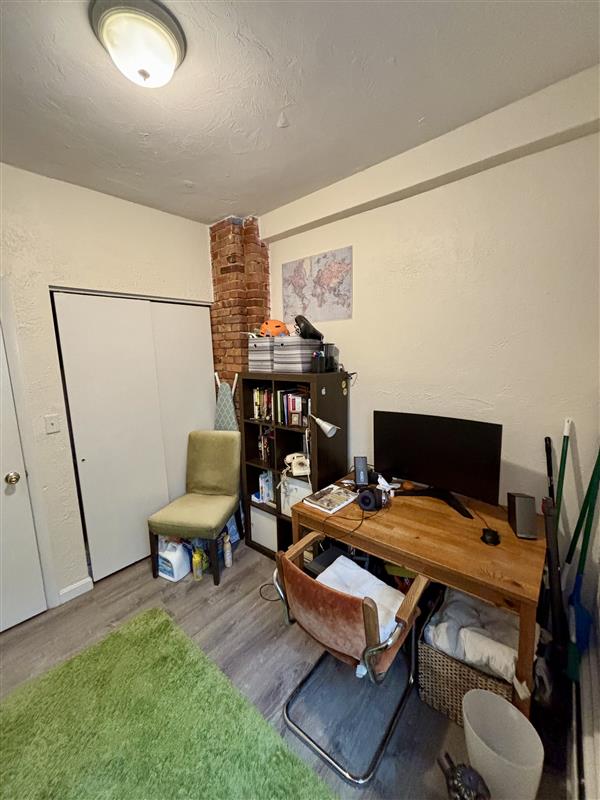 apartment picture