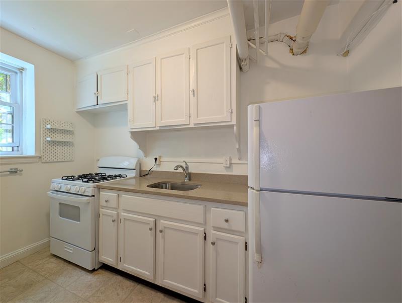 apartment picture