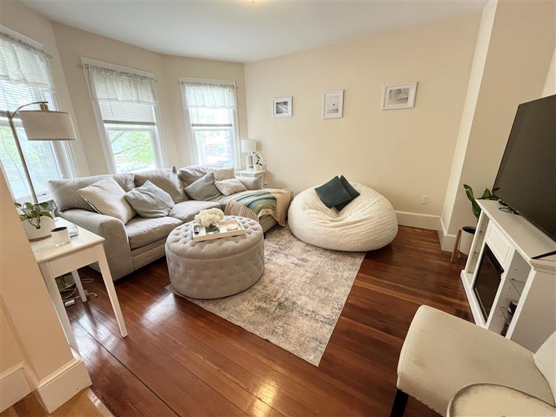 apartment picture