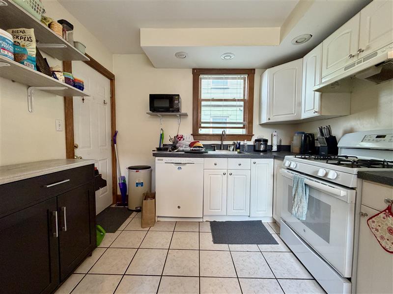 apartment picture