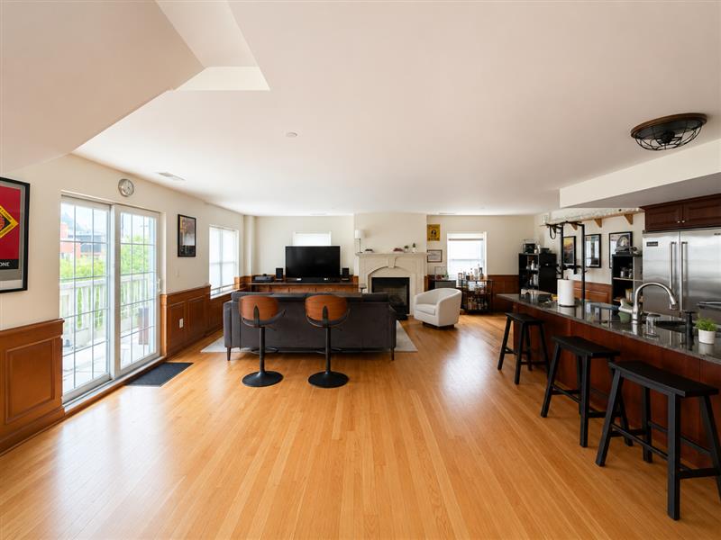 apartment picture