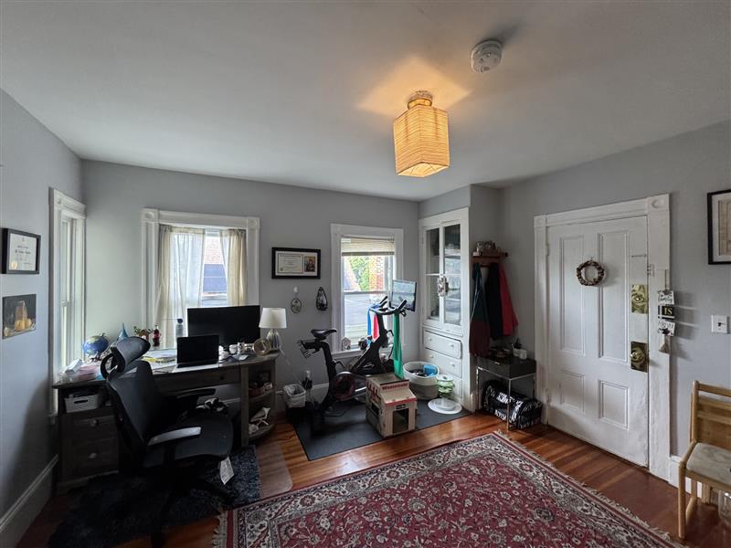 apartment picture