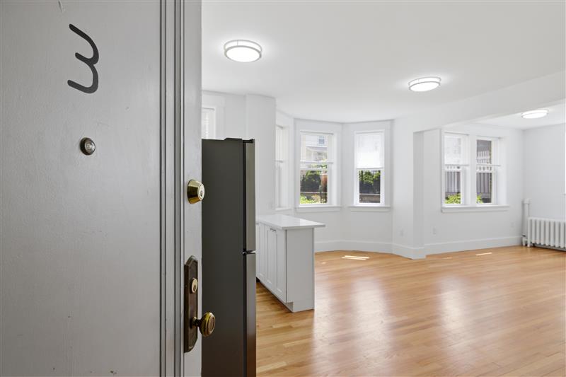 apartment picture