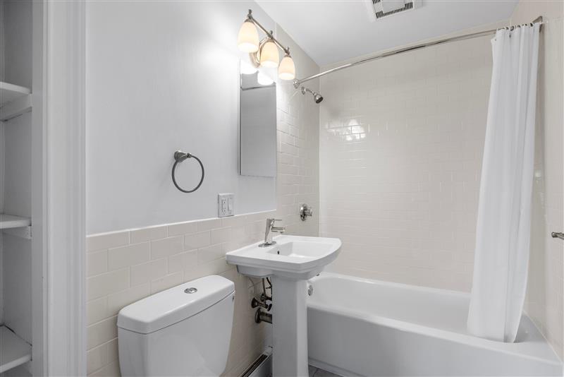 apartment picture