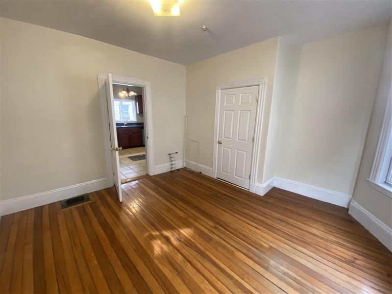 apartment picture