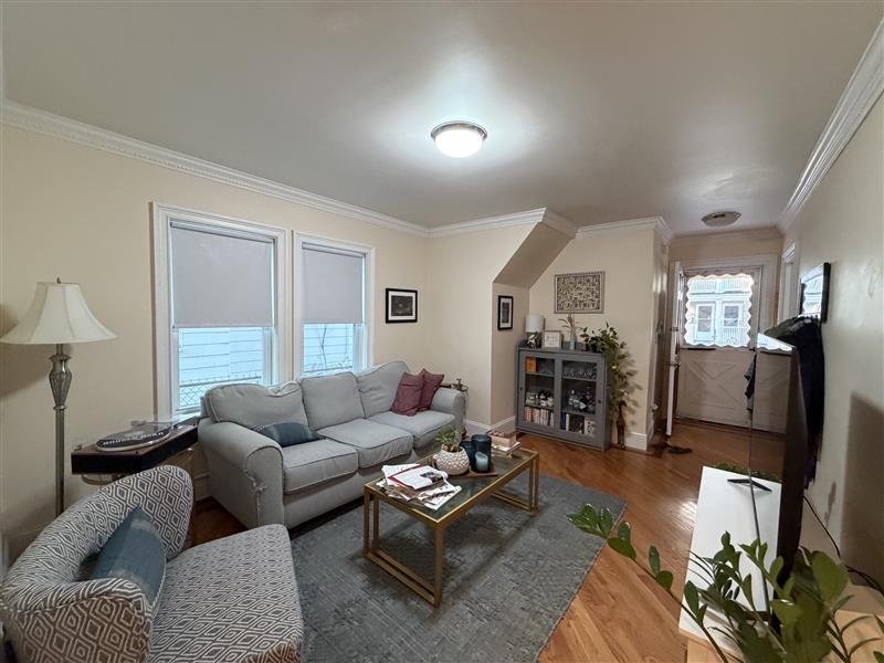 apartment picture