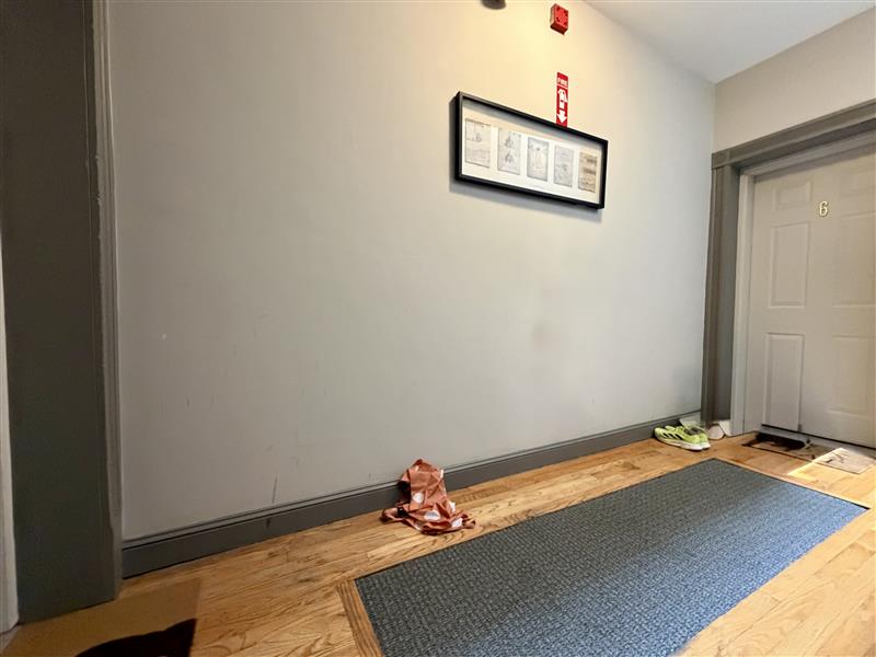 apartment picture
