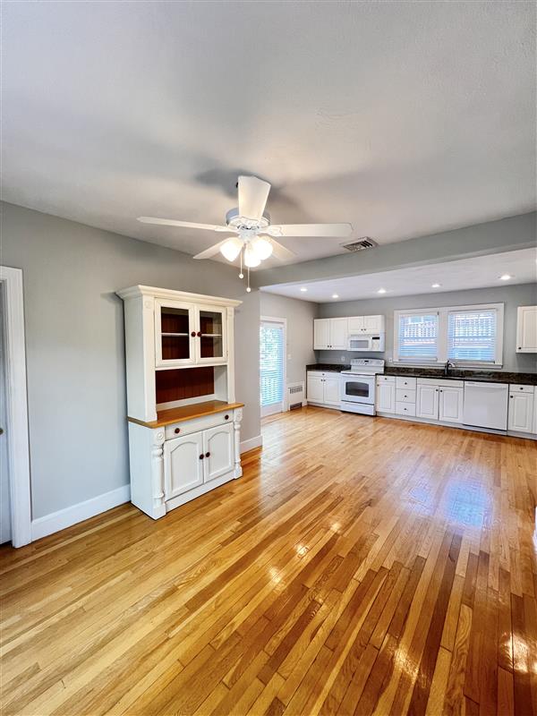 apartment picture