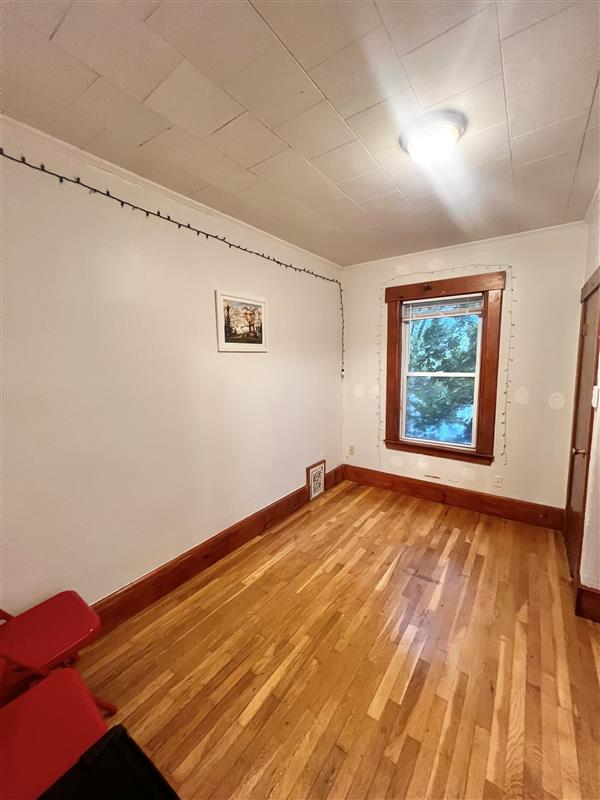 apartment picture