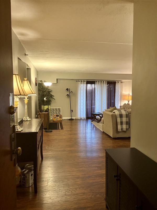 apartment picture