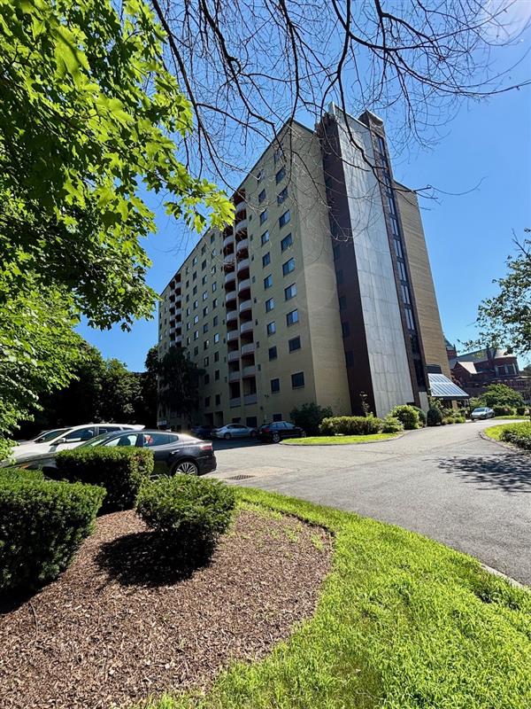 apartment picture