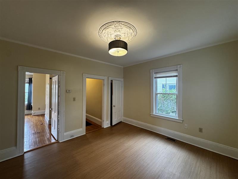 apartment picture