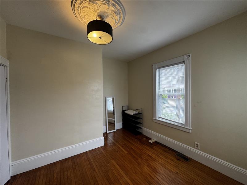 apartment picture