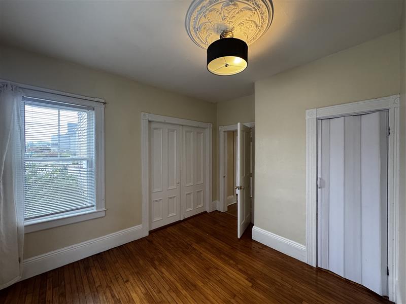 apartment picture
