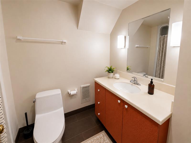 apartment picture