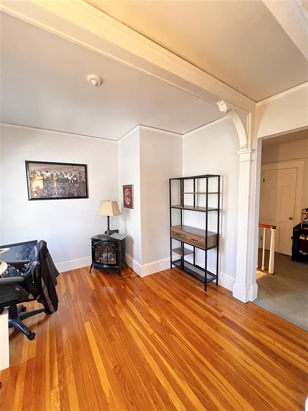 apartment picture