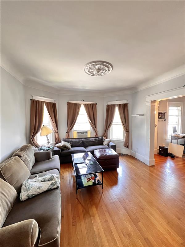 apartment picture