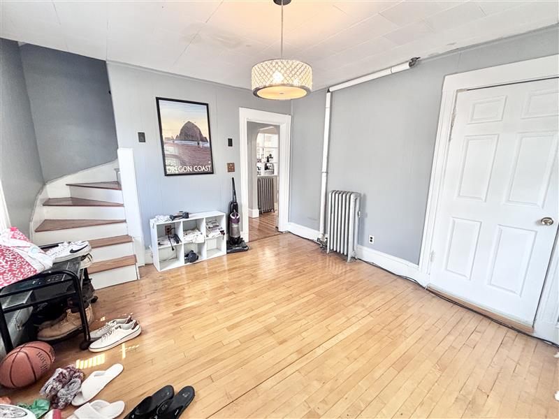 apartment picture