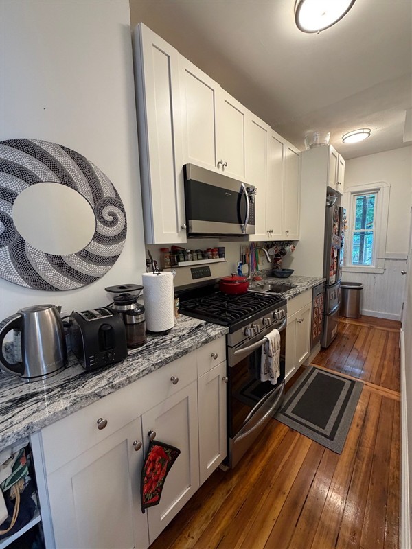 apartment picture