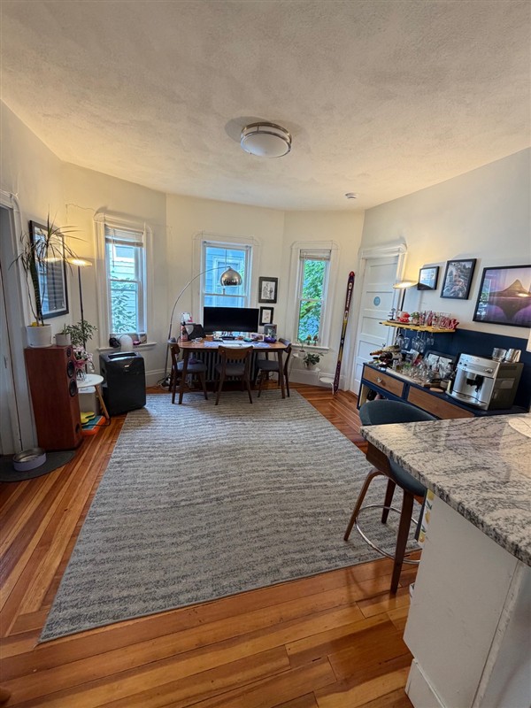apartment picture