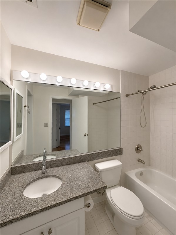 apartment picture