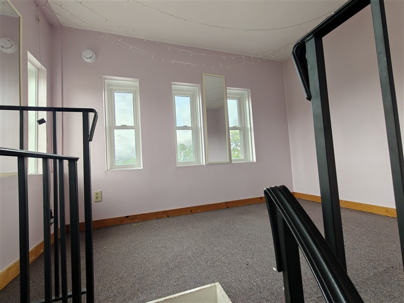 apartment picture