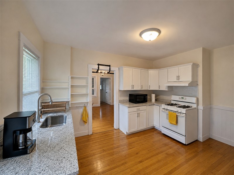 apartment picture