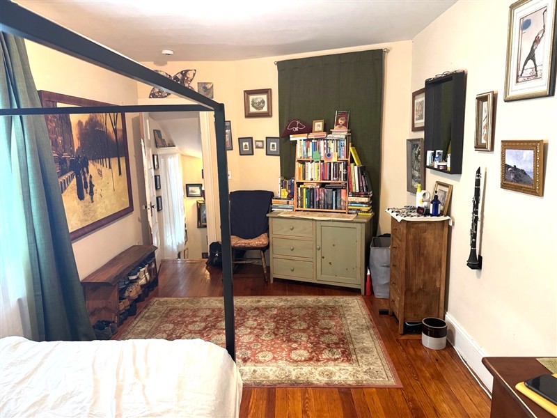 apartment picture