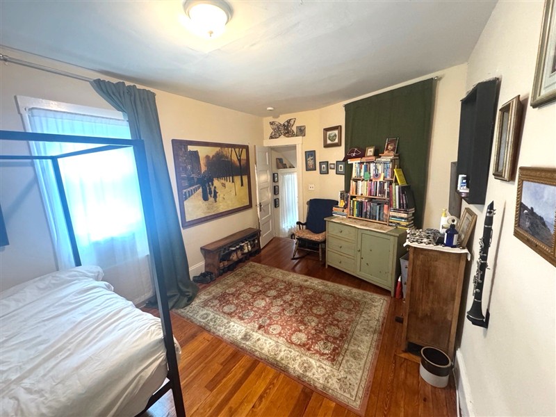 apartment picture