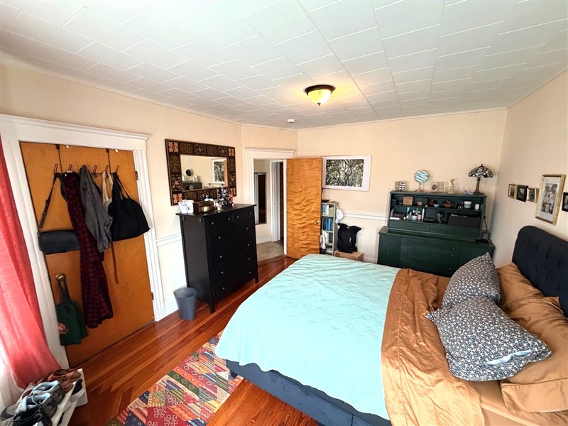 apartment picture
