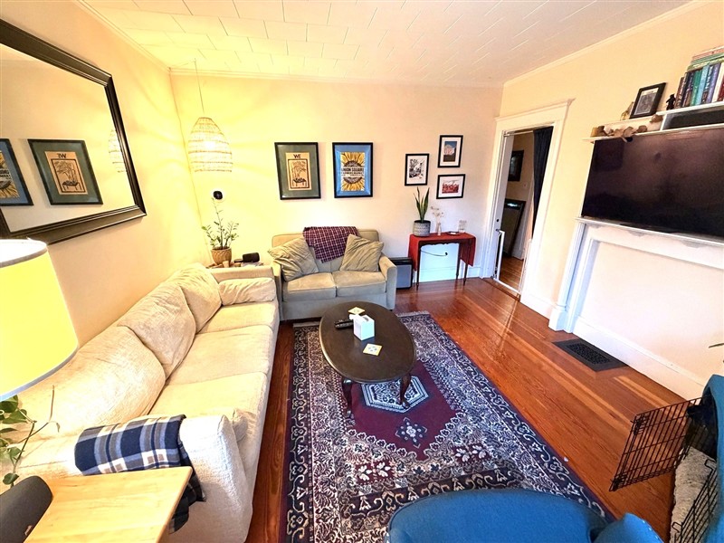 apartment picture
