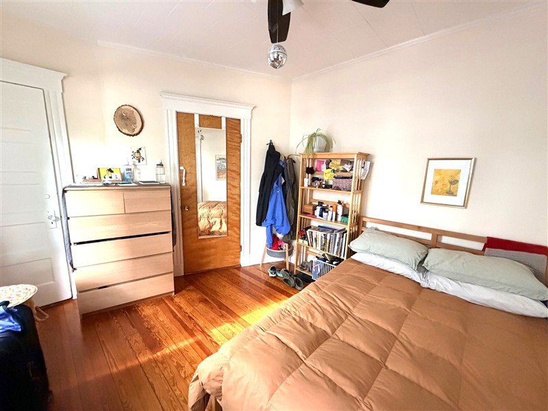 apartment picture