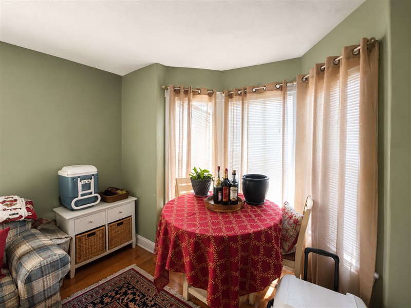 apartment picture