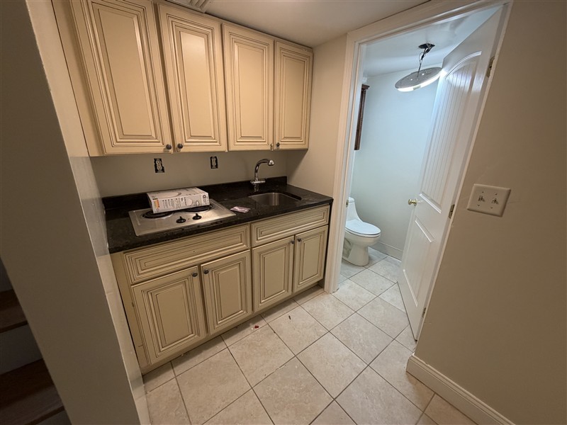 apartment picture