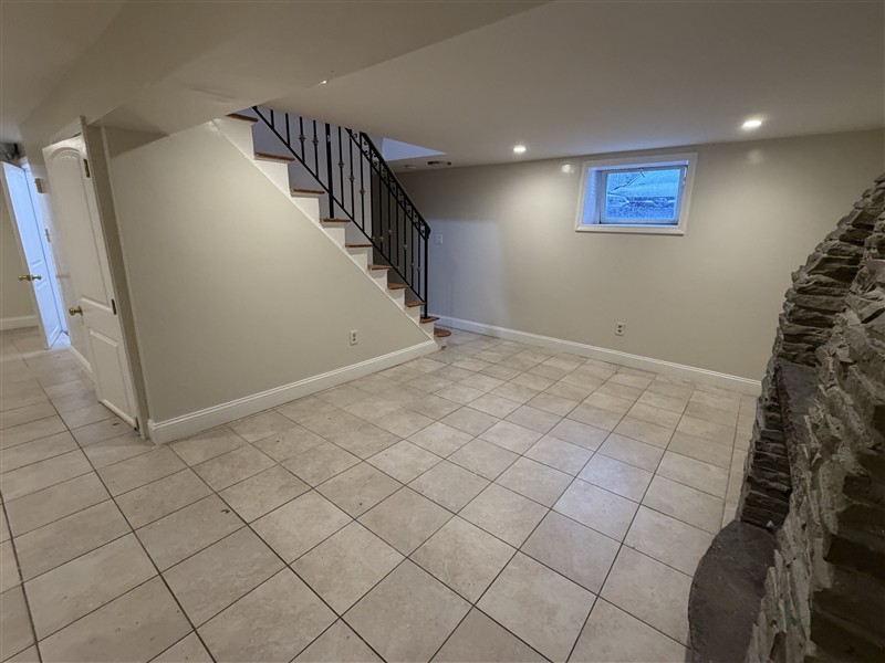 apartment picture