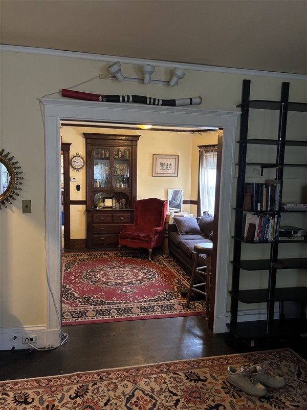 apartment picture