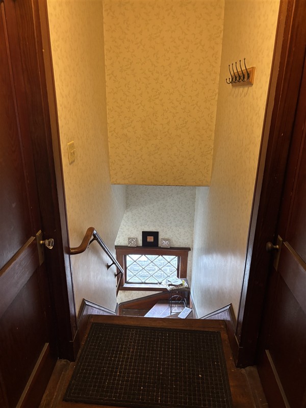apartment picture