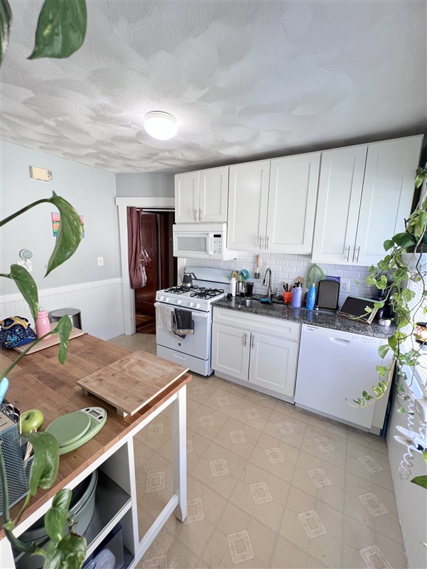 apartment picture