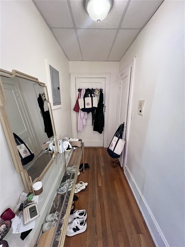 apartment picture