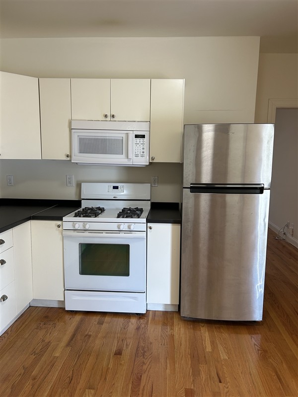 apartment picture